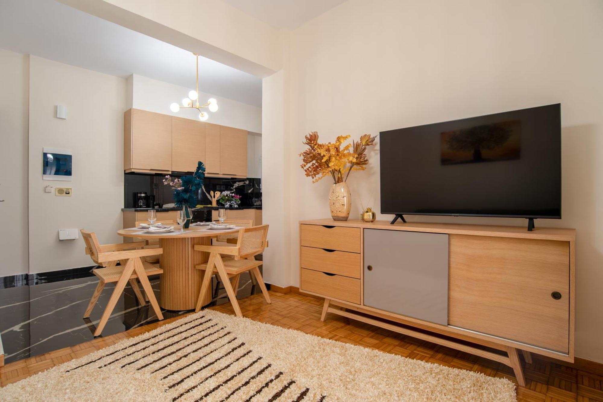 Alkistis Luxury Apartment Atene Esterno foto